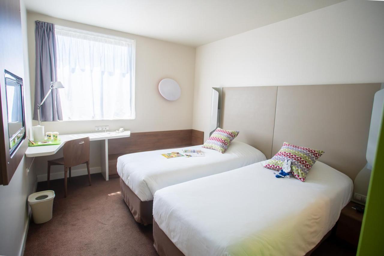 Campanile Carcassonne Est - La Cite Hotel Bagian luar foto