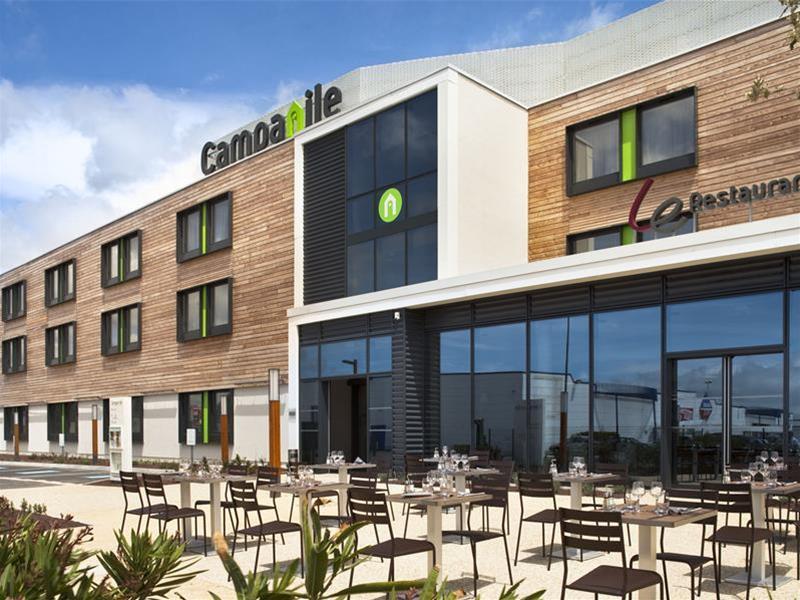 Campanile Carcassonne Est - La Cite Hotel Bagian luar foto