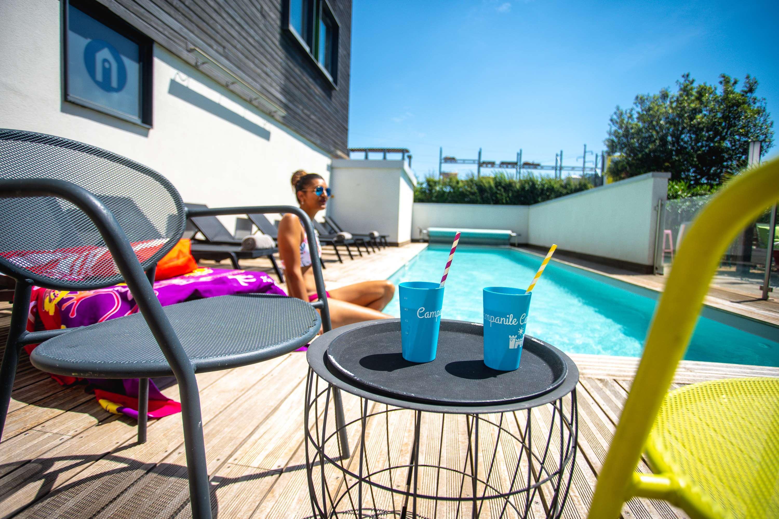 Campanile Carcassonne Est - La Cite Hotel Bagian luar foto